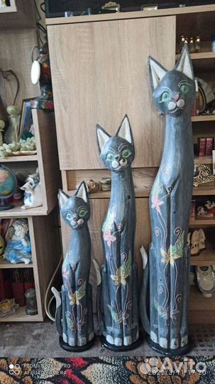 Коты из дерева