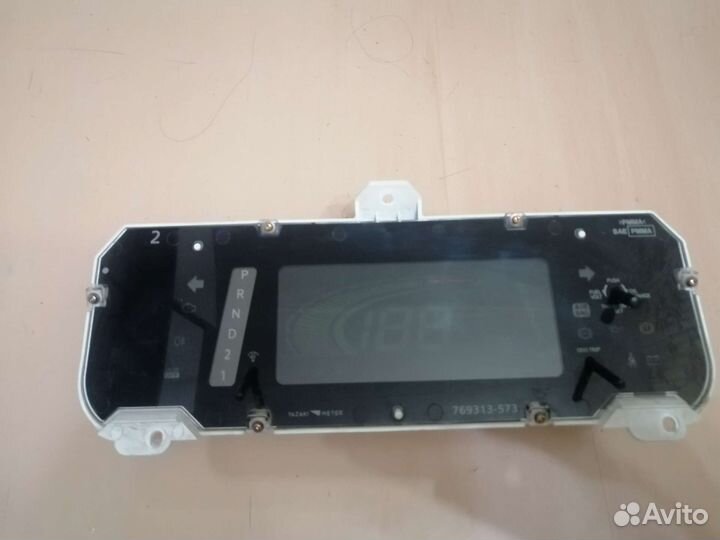 Приборная панель Нисан Либерти