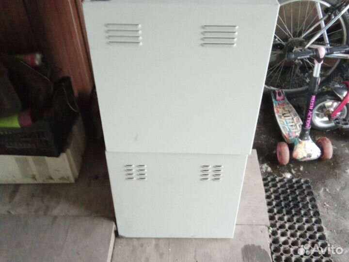 Ящик металлический с замком