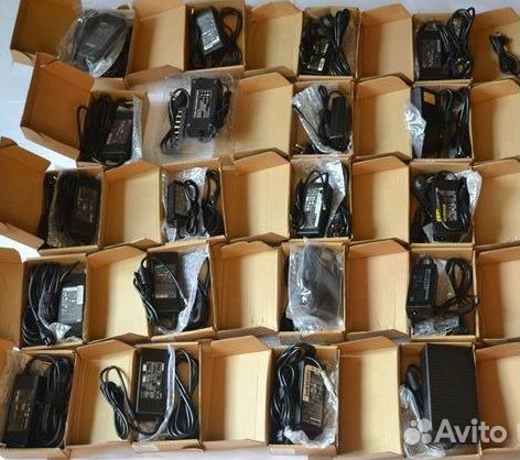 Зарядка для ноутбука / монитора / планшета