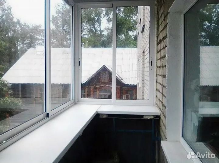 Остекление раздвижное с отделкой