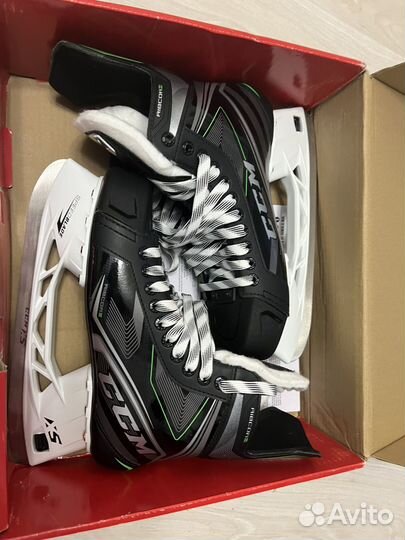 Хоккейные коньки CCM Ribcore 86K 10,5