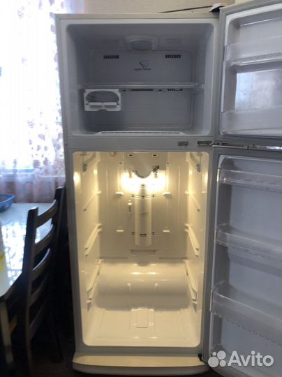 Холодильник samsung