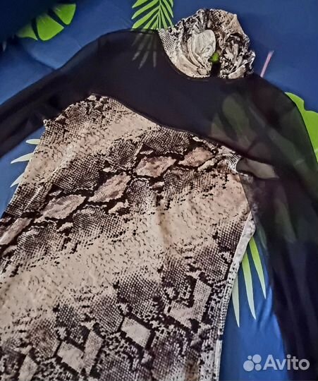 Платье женское 46 48