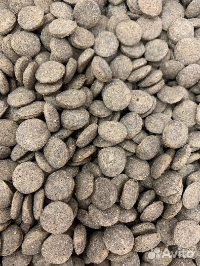 Корм для щенков крупных пород юниор с говядиной