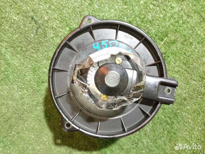 Мотор отопителя салона (Моторчик печки) Toyota Vol