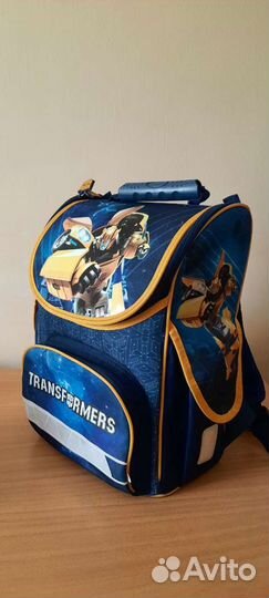 Рюкзак школьный