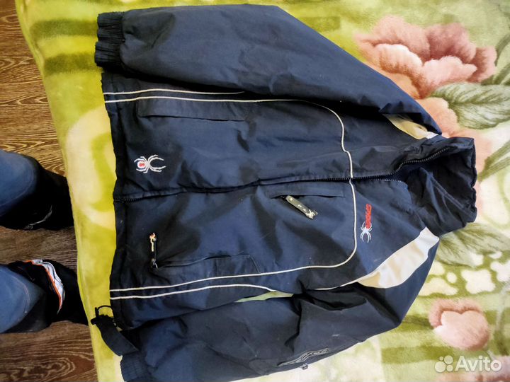 Димесезонная куртка на мальчика