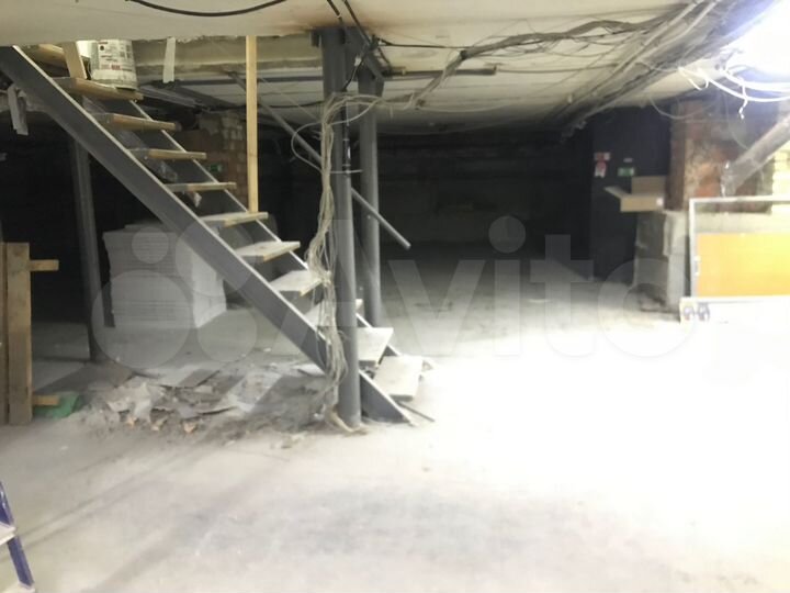 Свободного назначения, 200 м²