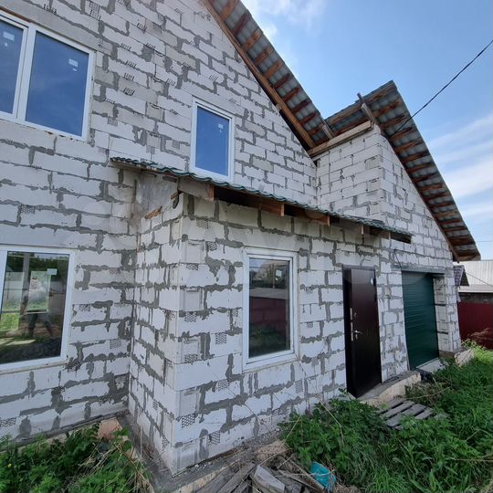 Дом 157 м² на участке 9,4 сот.