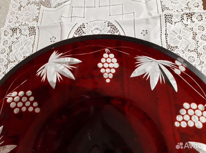 Ваза для фруктов на ножке времён СССР