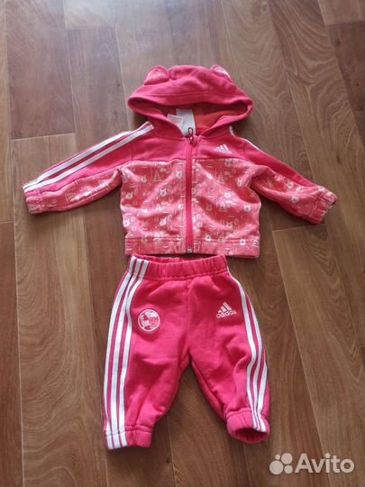 Спортивный костюм adidas для девочек