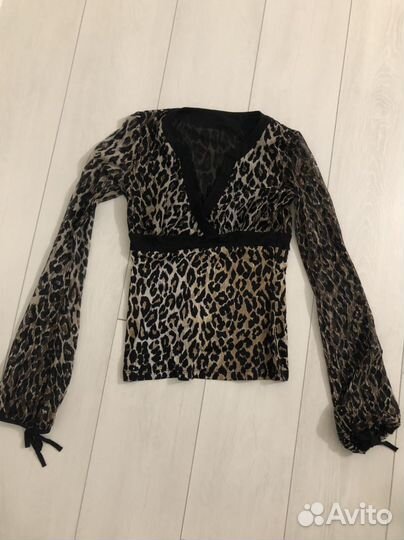 Комплект женской одежды