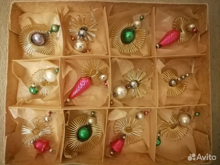 Елочные игрушки