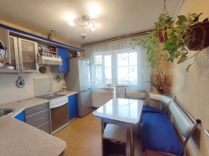 2-к. квартира, 55,8 м², 2/2 эт.