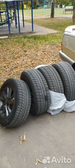 Зимняя резина 215 60 r16 и диски /4шт