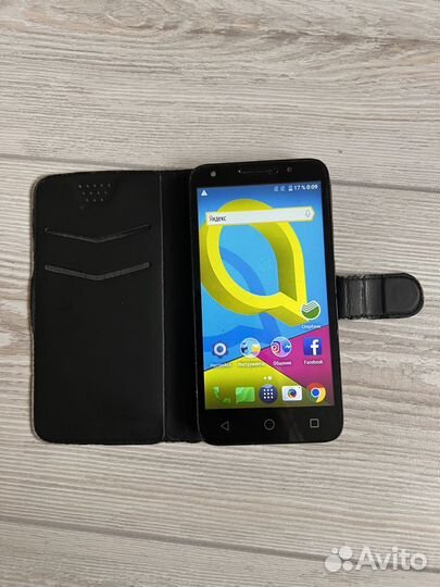 Alcatel U5 HD 5047D, 8 ГБ