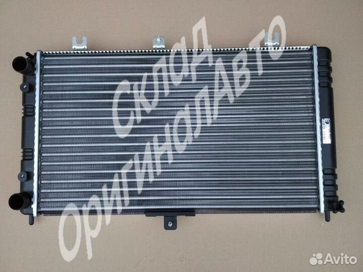 Радиатор охл ваз приора без кондиционера новый