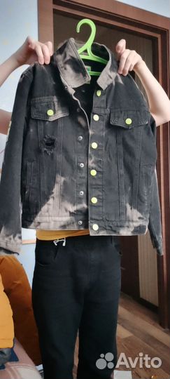 Джинсовая куртка для мальчика 146