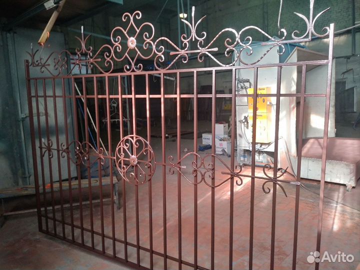 Изготовление дверей и металлоконструкций