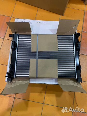 Радиатор охлаждения renault logan 14- / sandero 14