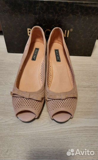 Качественная обувь 38 разм