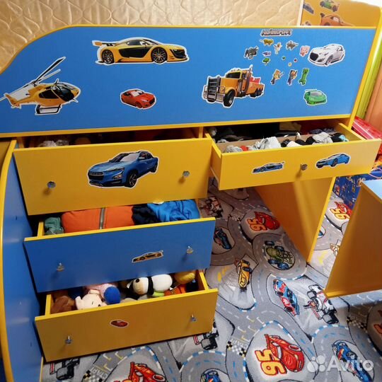 Кровать чердак