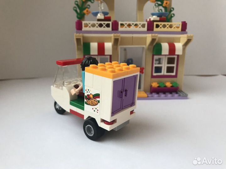 Lego friends 41311 Пиццерия. Оригинал