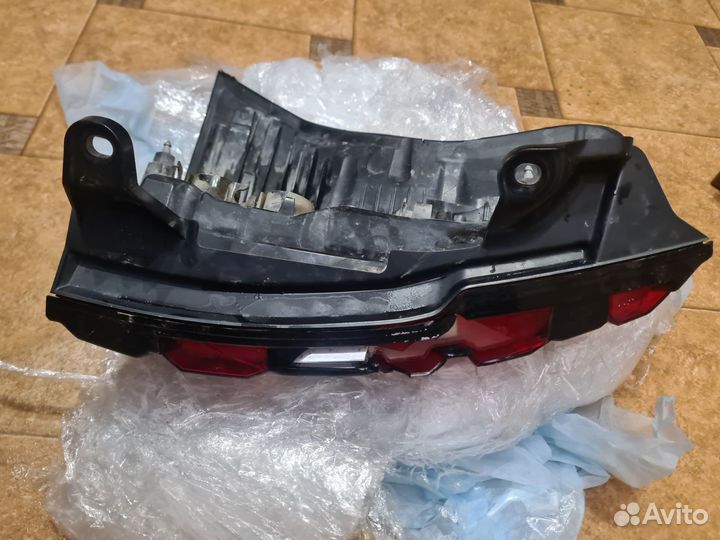 Фонарь Тойота Прадо