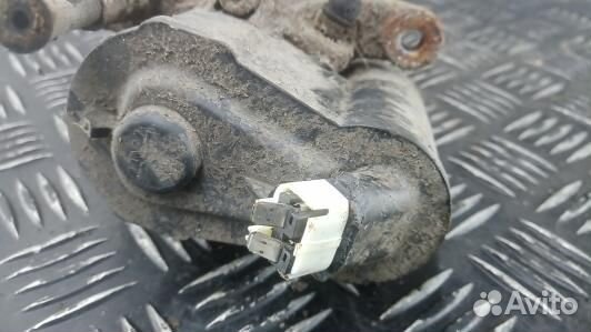 Суппорт тормозной задний левый audi A6 C6 (ZDN03LS01)