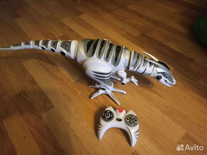 Динозавр roboraptor WowWee