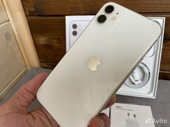 iPhone 11, 128 ГБ