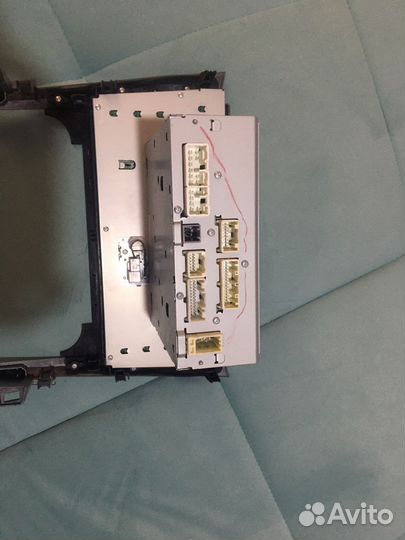 Штатная магнитола на toyota Camry 55