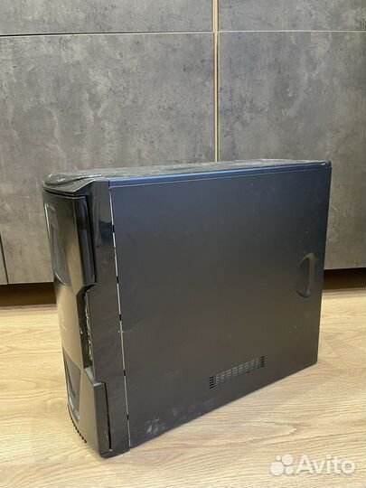 Корпус Thermaltake M9D