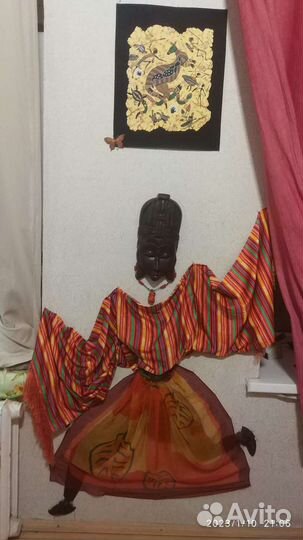 Маски из дерева