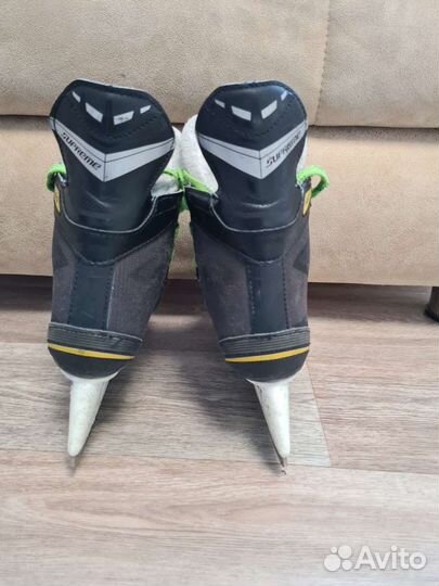 Хоккейные коньки bauer