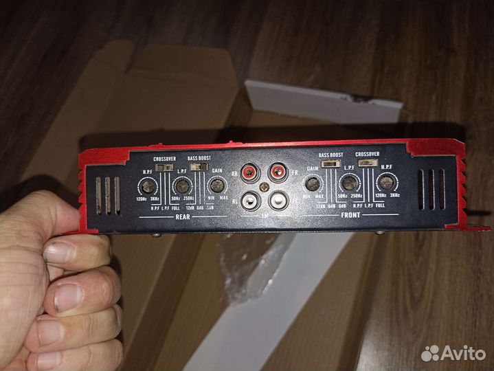 Усилитель автомобильный Aura Fireball-495