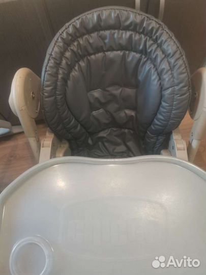 Стульчик для кормления chicco