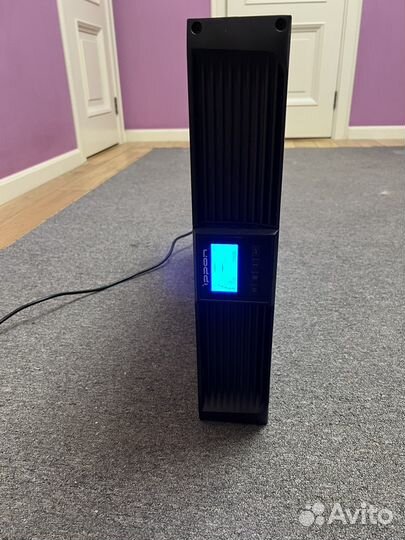 Блок бесперебойного питания 2000 в\а