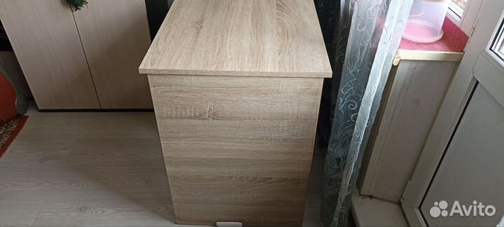 Письменный стол для школьника бу