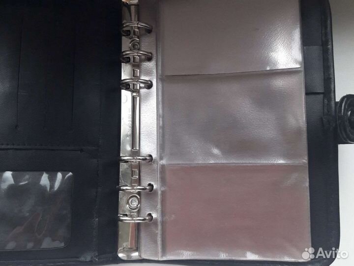 Визитница настольная