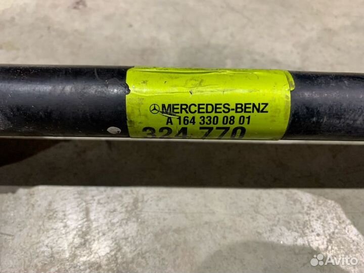 Привод передний левый Mercedes-Benz Gl-Class X164