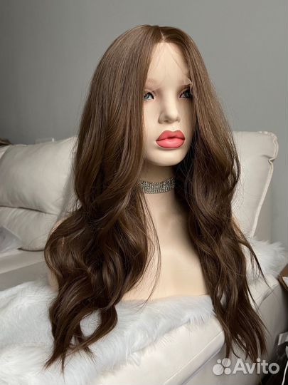 Парик на сетке русый каштан