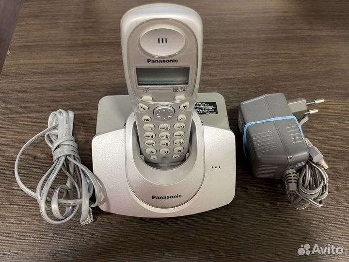 Телефон dect Panasonic KX-TG1105RU