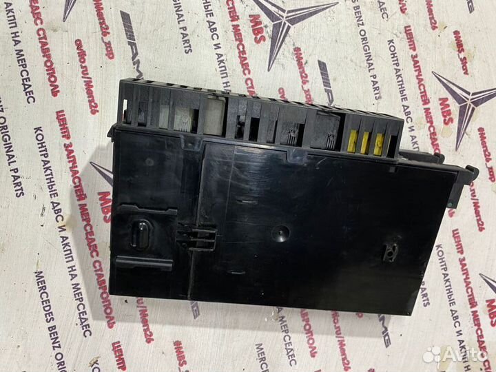 Блок предохранителей и реле зад W211 Mercedes