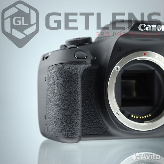 Canon EOS 2000D kit ef-s 18-55mm f/3.5-5.6 III