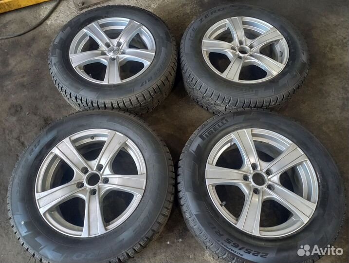 Колеса зимние R17 для KIA Sportage