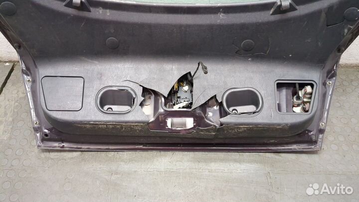 Крышка багажника Mitsubishi Carisma, 2000