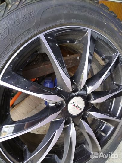 Sava Eskimo Stud 215/55 R17