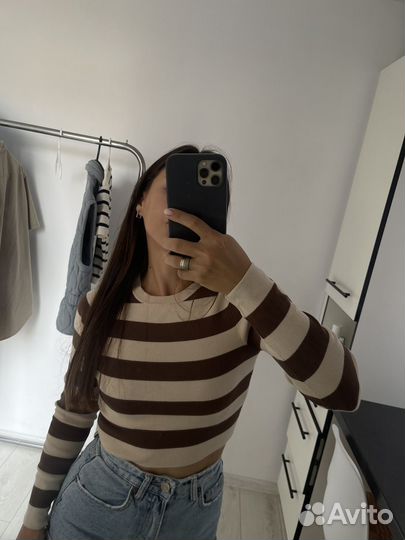 Свитер zara в полоску
